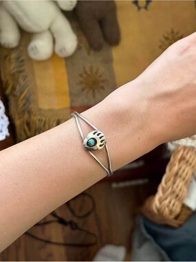 Vintage Sterling Silver Navajo Taxco Turquoise Bear Paw Cuff Bracelet